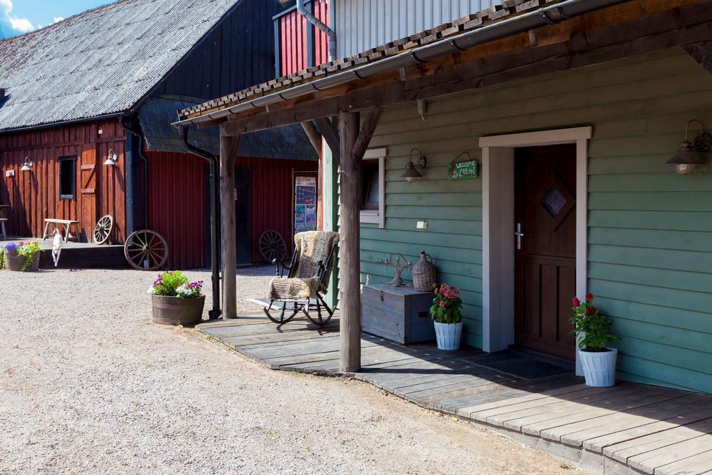 J A Ranch Bed & Breakfast Stromsnasbruk Экстерьер фото