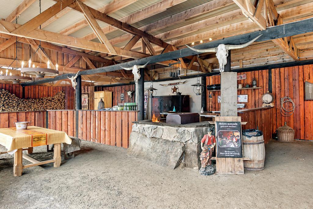 J A Ranch Bed & Breakfast Stromsnasbruk Экстерьер фото